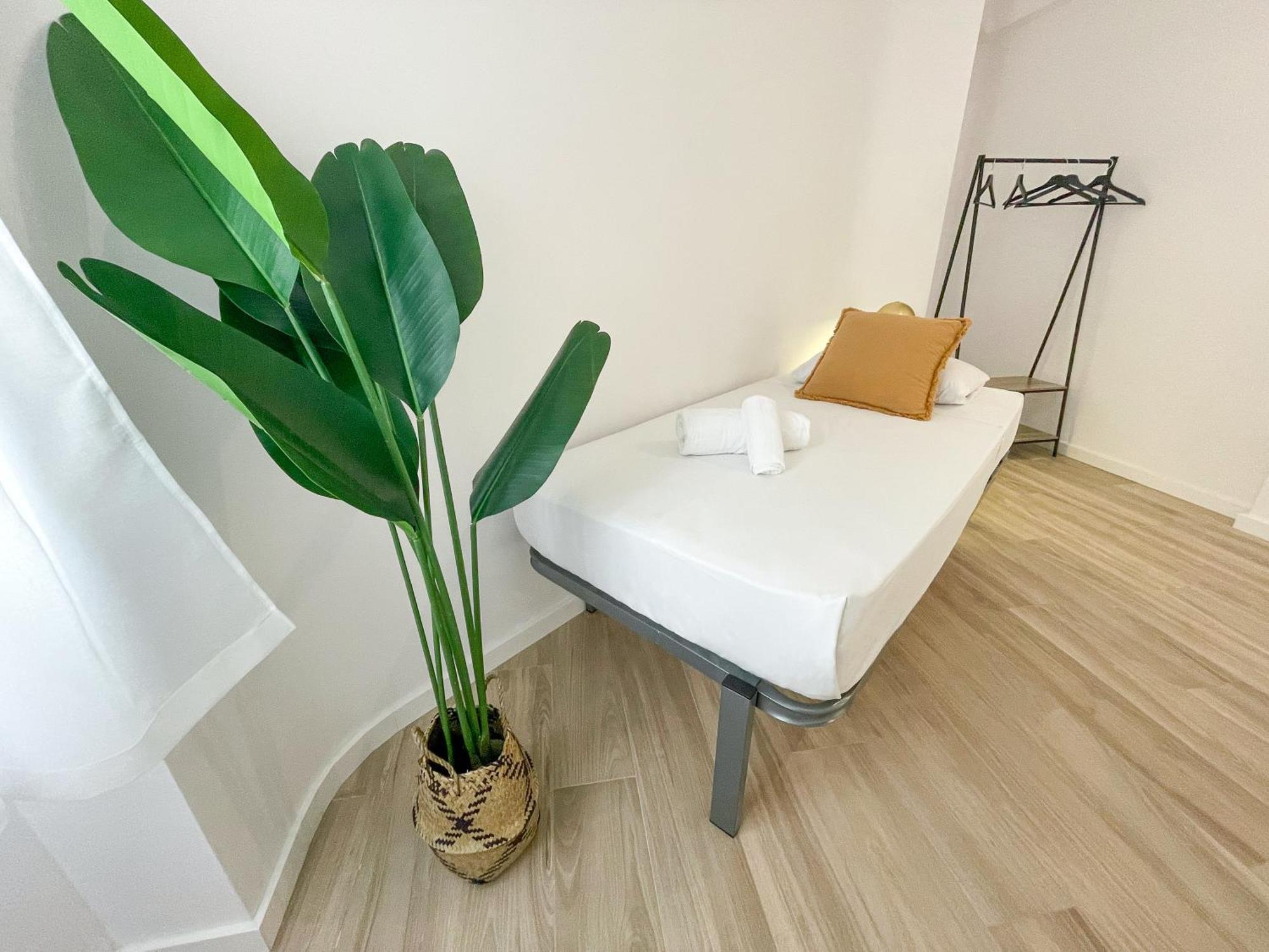 Apartamentos Zaragoza Gran Via 3000 Exterior photo